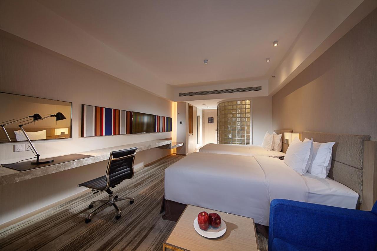 Holiday Inn Express Shenyang Tawan, An Ihg Hotel Exterior photo