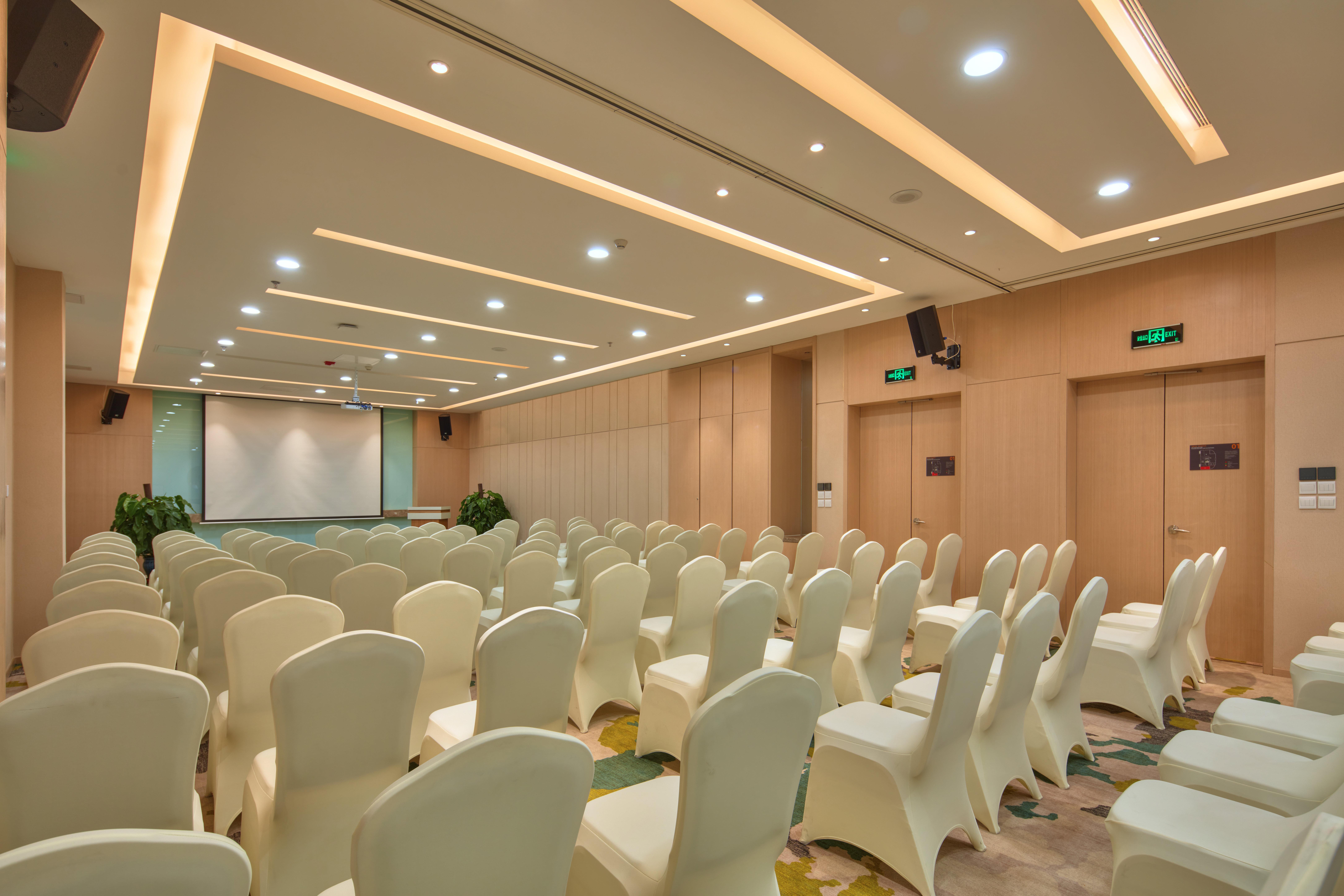 Holiday Inn Express Shenyang Tawan, An Ihg Hotel Exterior photo